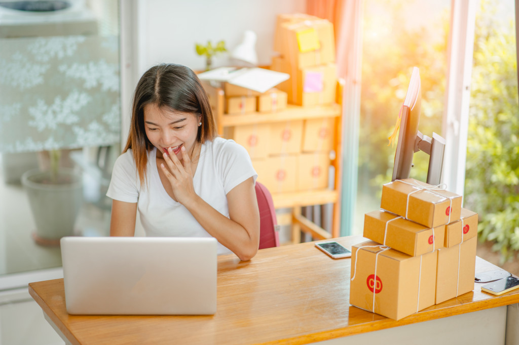 woman with online business